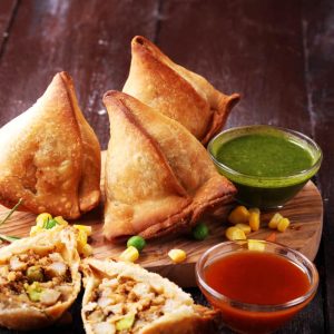 2. VEG SAMOSA (2 PCS)